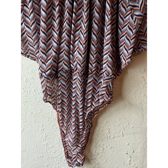 Chevron Off-Shoulder Poncho body Suit L Willow Root Chiffon READ - Picture 4 of 8
